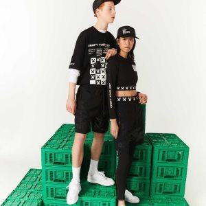 Lacoste LIVE x Minecraft Nylon Bermuda Mustat | AMW-351678